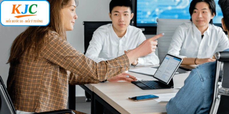 Yêu cầu cần thiết đối với công việc